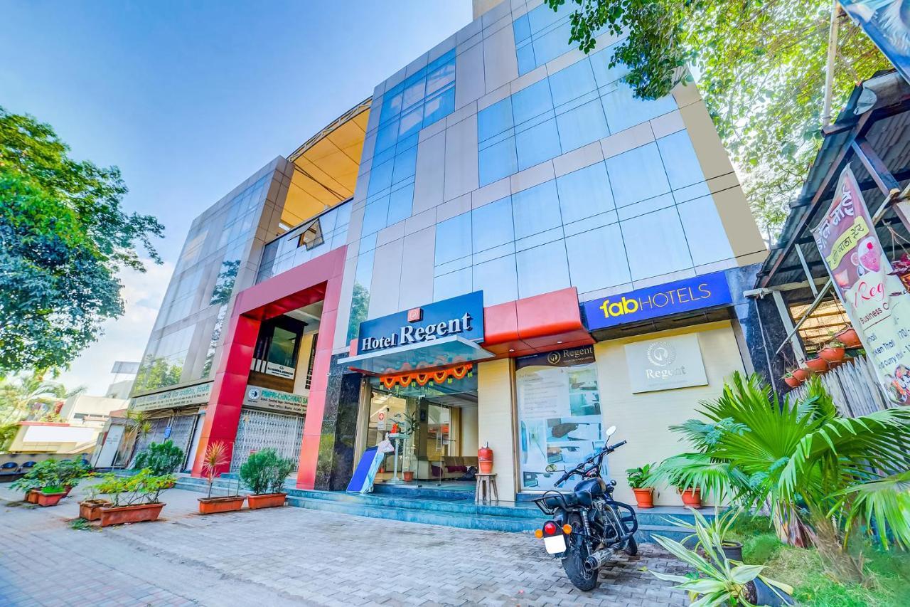 FabHotel Regent Inn Pimpri-Chinchwad Exterior foto